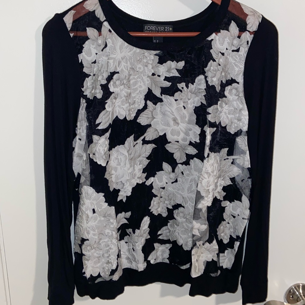 Forever 21 1x Floral Blouse